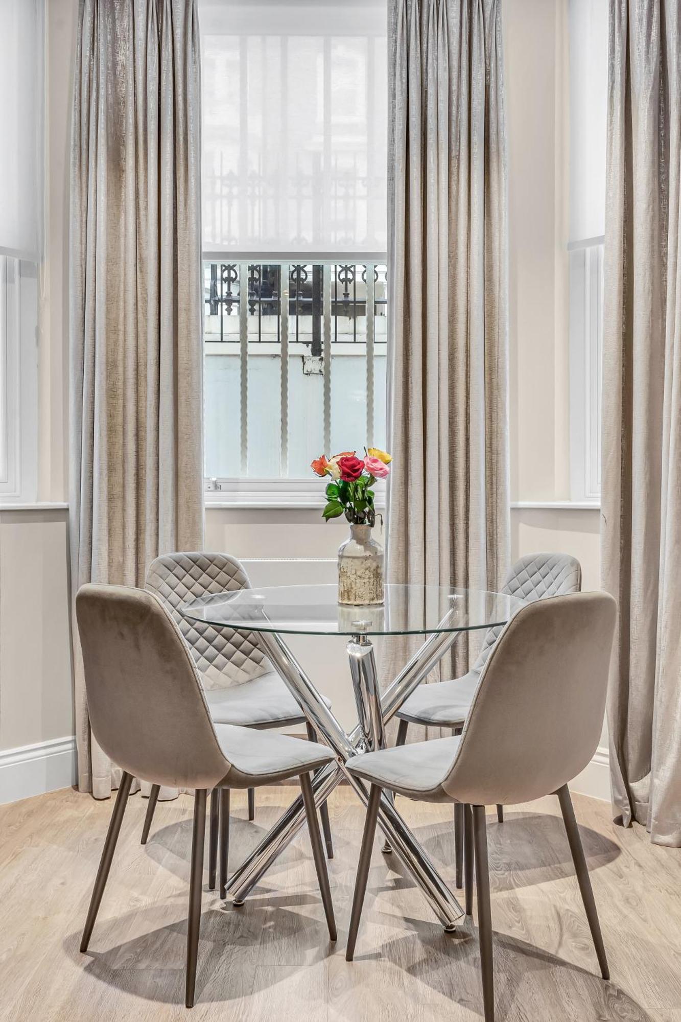 Cleveland Residences Chelsea Лондон Экстерьер фото